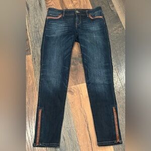 White House Black Market Denim Skimmer Jeans in size 2. Faux leather trim